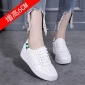 2017年春夏内增高厚底女式小白鞋真皮透气休闲女板鞋前系带低帮学